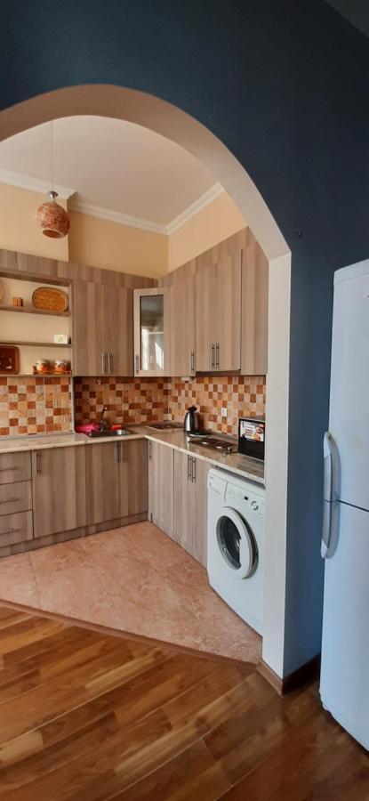 Apartment On Aleksandr Pushkin Street Tiflis Dış mekan fotoğraf