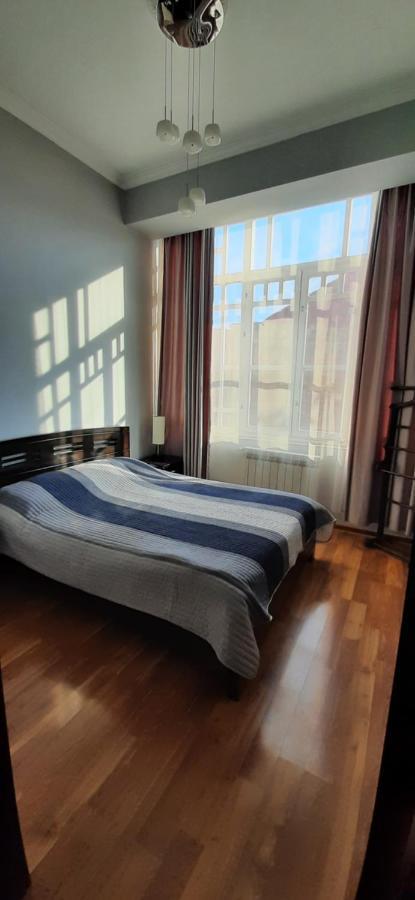 Apartment On Aleksandr Pushkin Street Tiflis Dış mekan fotoğraf