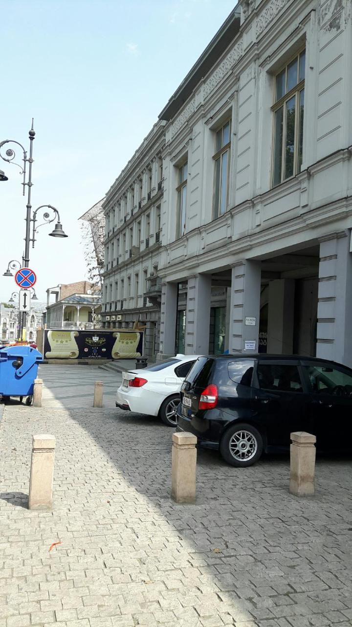 Apartment On Aleksandr Pushkin Street Tiflis Dış mekan fotoğraf